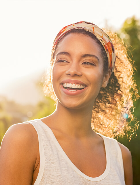 woman smiling with veneers in Marana